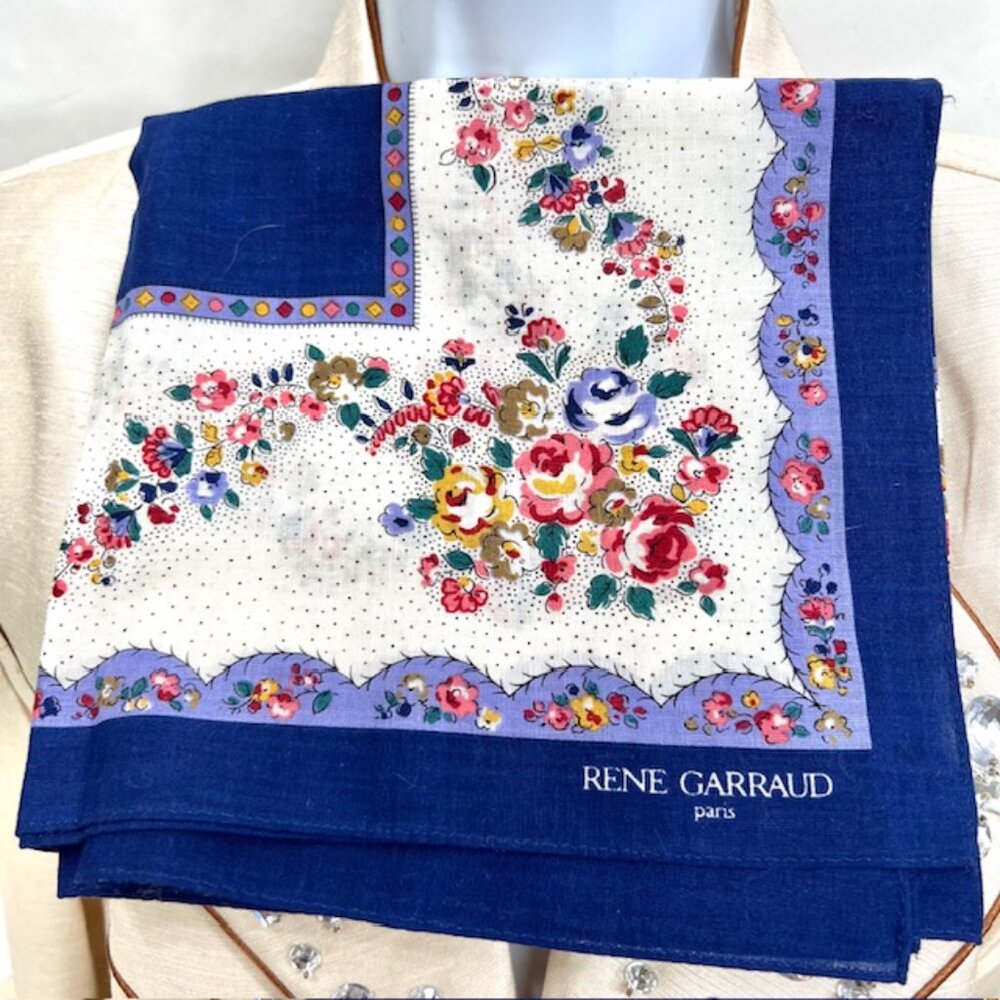 Unused- PARIS RENE GARRAUD Cotton 33"  White Blue Purple Orange Pink Floral  (15